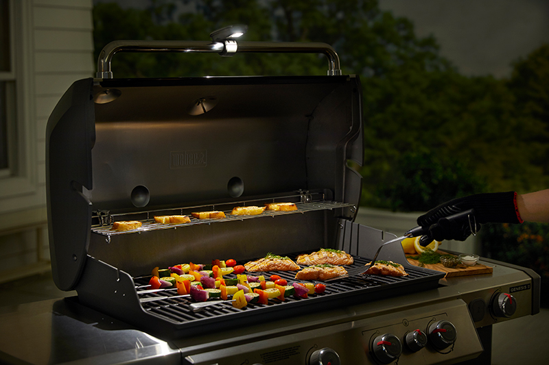 Lampka LED do grilli Weber - obrazek 6